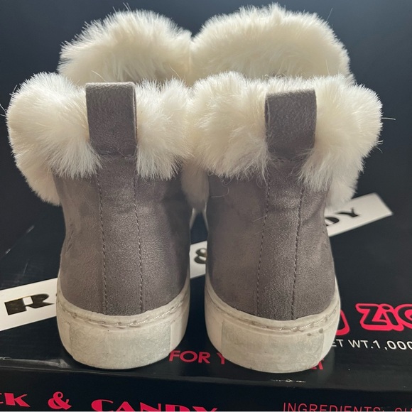 Rock & Candy by Zigi chukka boot in size 7 US. - Picture 4 of 8